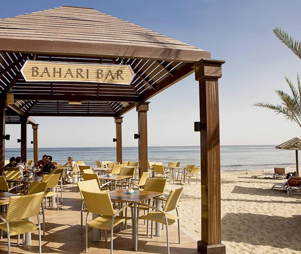 Miramar Al Aqah Beach Resort Extérieur photo Bahari Bar