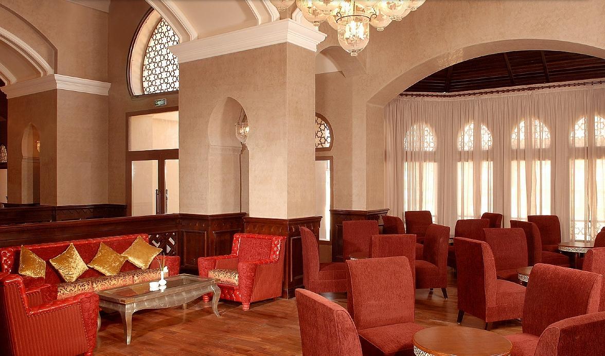 Miramar Al Aqah Beach Resort Extérieur photo The lounge at the airport