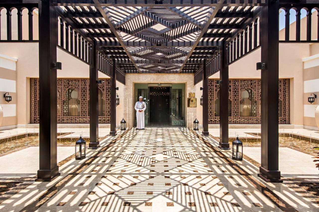 Miramar Al Aqah Beach Resort Extérieur photo The Ritz-Carlton, DIFC, Dubai